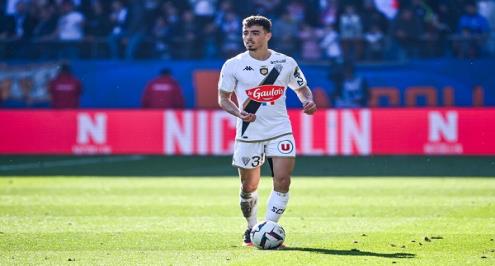 مصدر ليلا كورة: اتصالات مصرية بإلياس الشتي.. واللاعب يفكر في الرحيل عن أنجيه